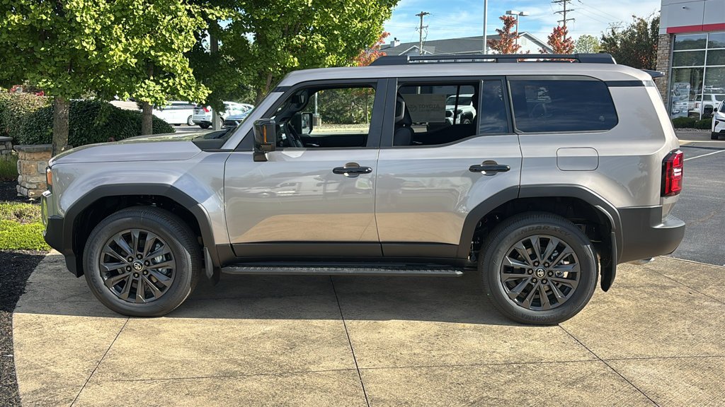 New 2027 Toyota Land Cruiser AWD/4WD image 3