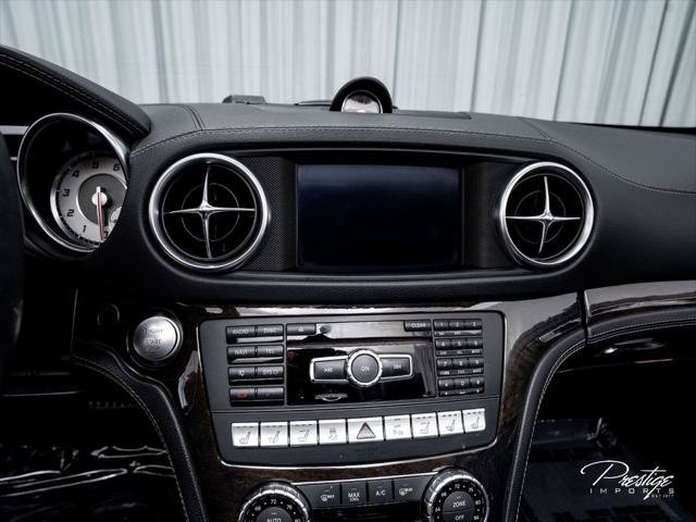 Used 2015 Mercedes-Benz SL 550 image 31