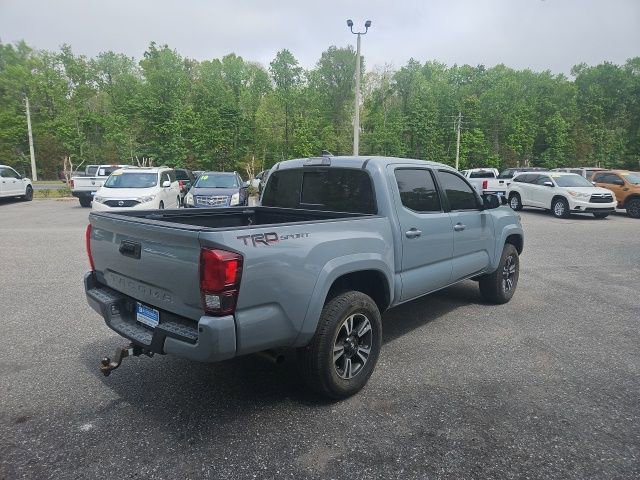 Used 2019 Toyota Tacoma TRD Sport w/ TRD Premium Sport Package image 5