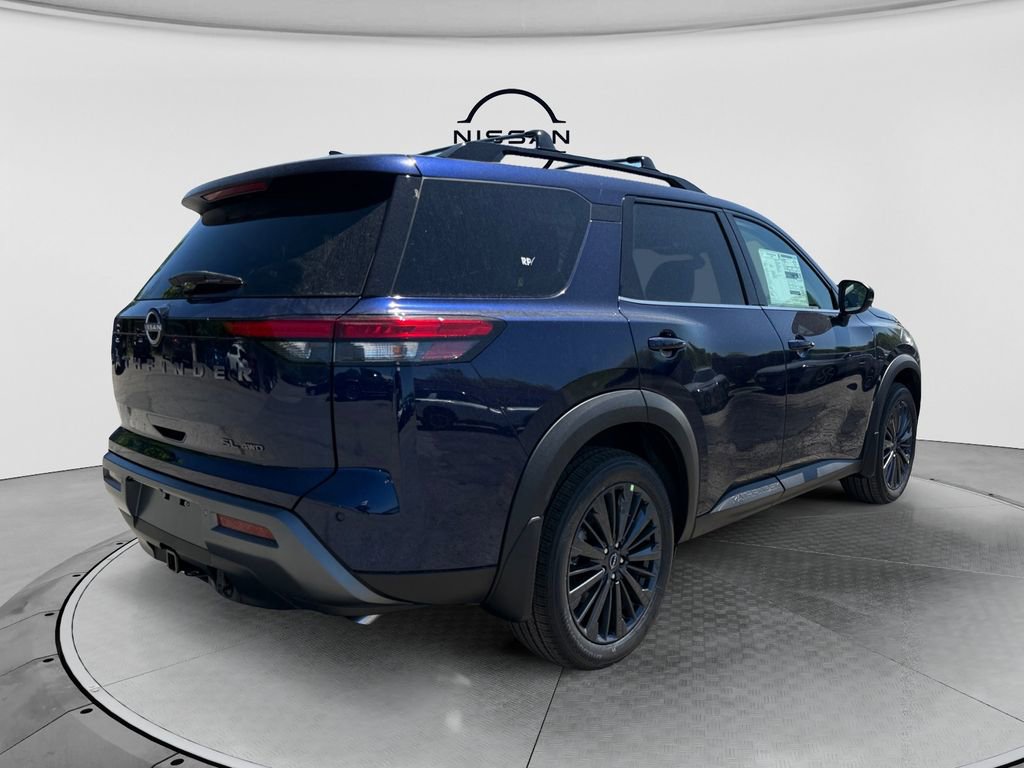 New 2026 Nissan Pathfinder SL w/ SL Premium Package AWD/4WD image 5