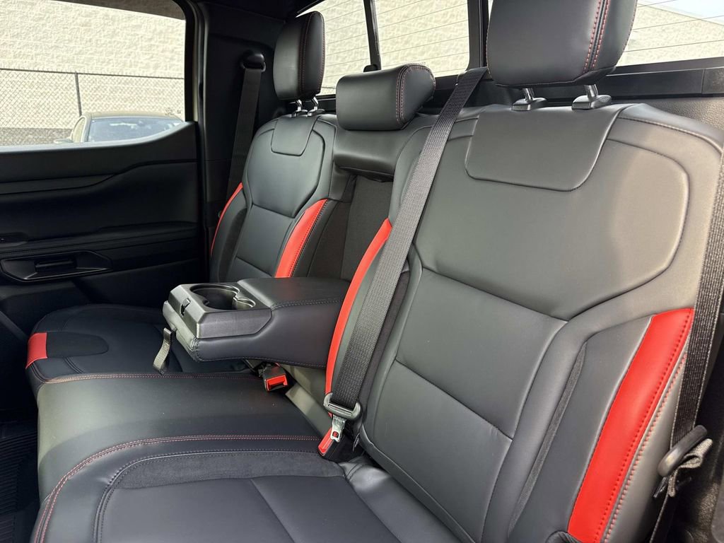 Used 2025 Ford Ranger Raptor AWD/4WD image 32