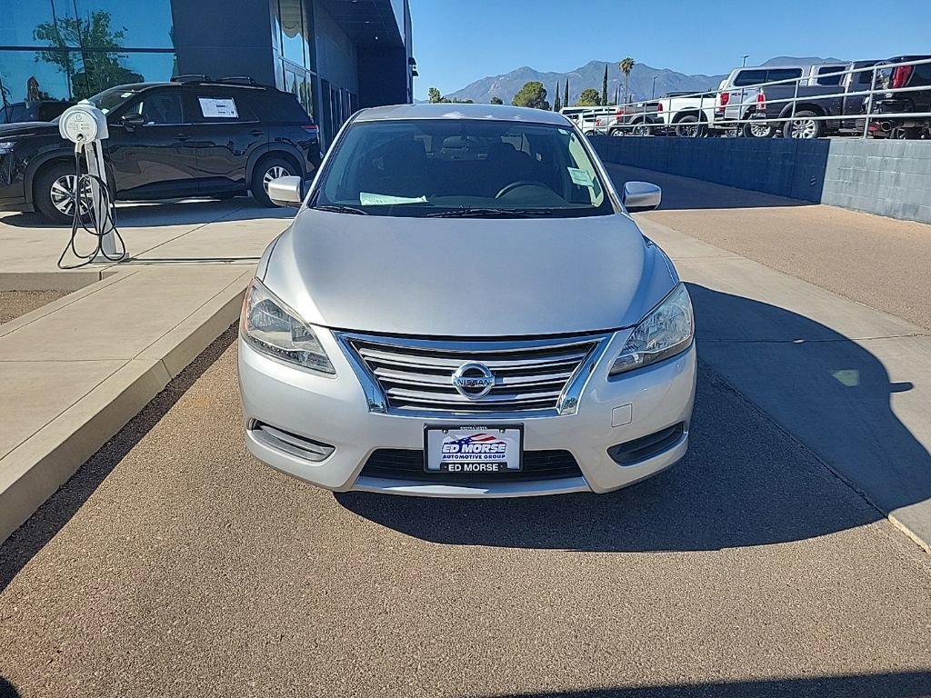 Used 2015 Nissan Sentra SV FWD image 2