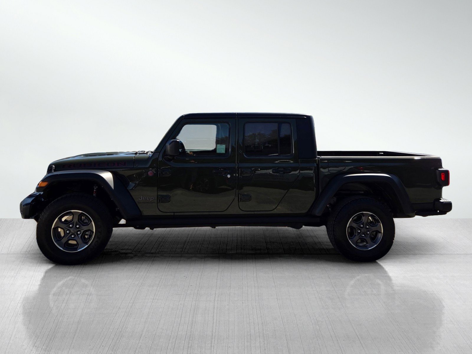 Used 2021 Jeep Gladiator Rubicon w/ Cold Weather Group AWD/4WD image 7