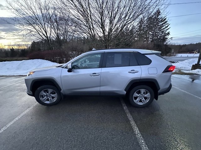Used 2024 Toyota RAV4 XLE image 6