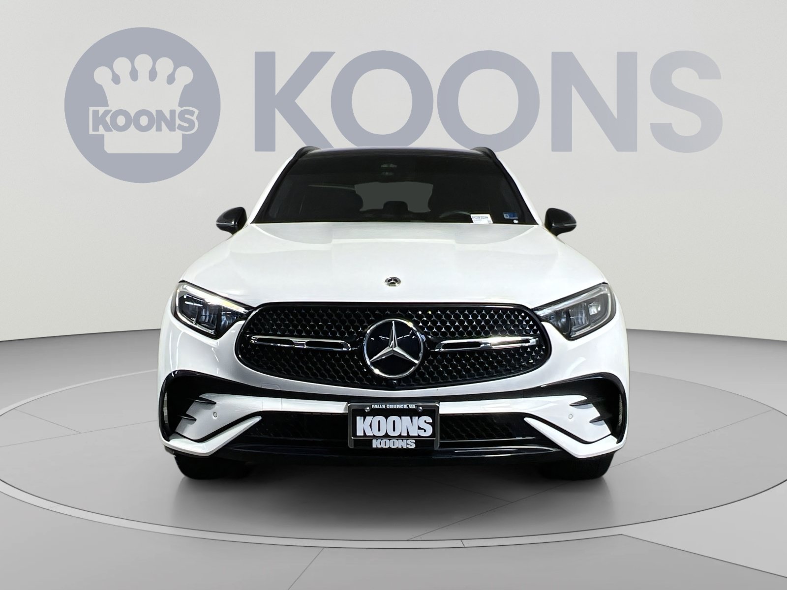 Used 2024 Mercedes-Benz GLC 300 4MATIC image 4