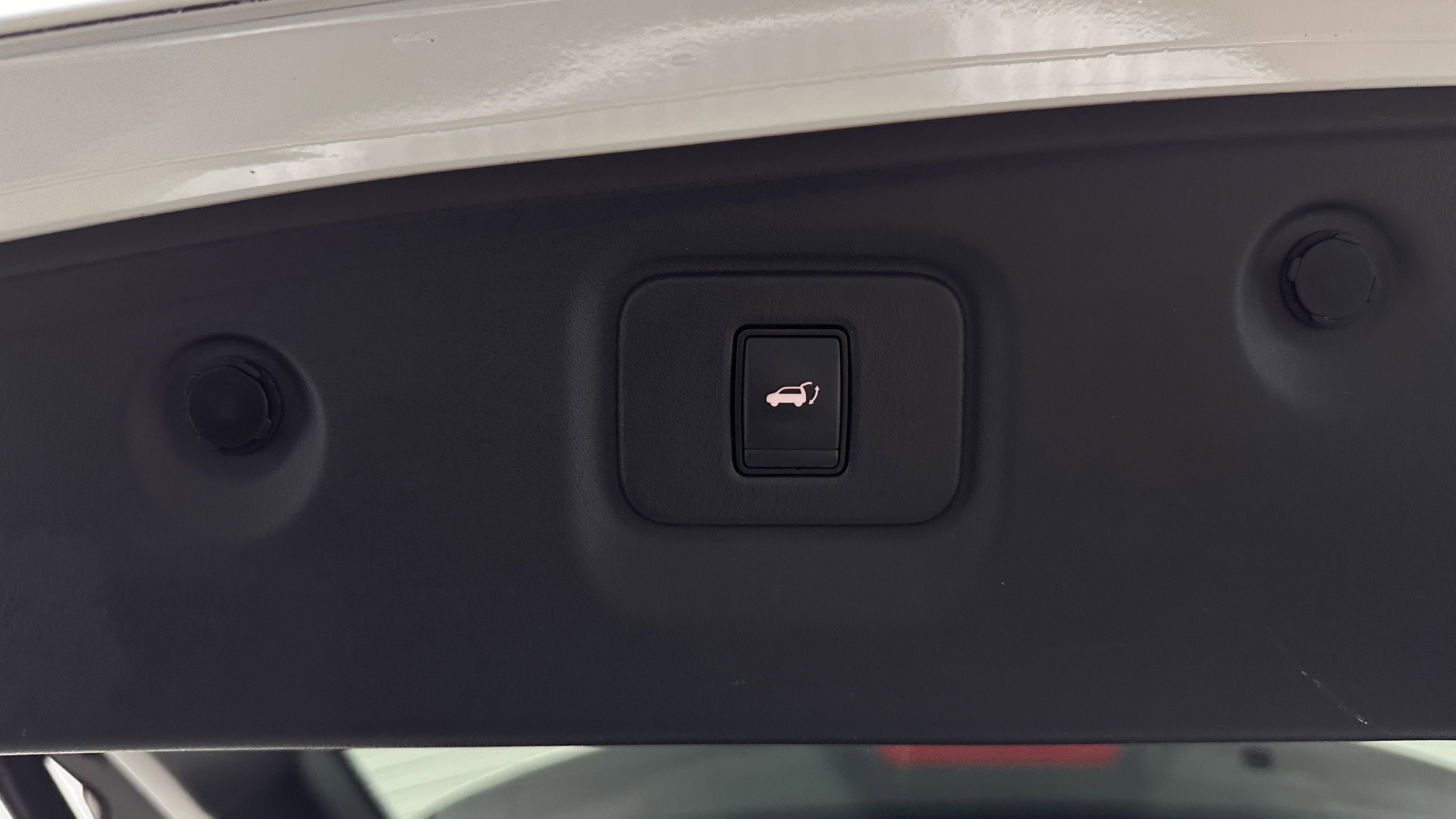 Used 2019 Nissan Pathfinder SL w/ Cargo Package image 35