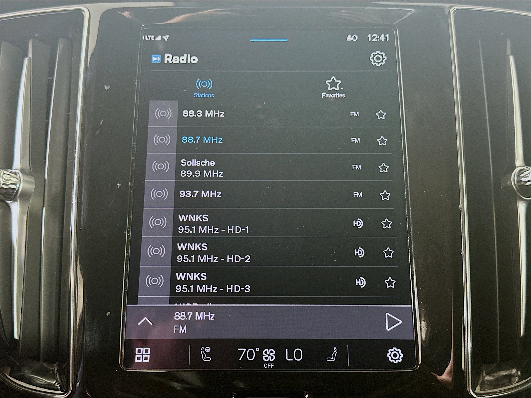 Used 2025 Volvo S60 B5 Plus image 21