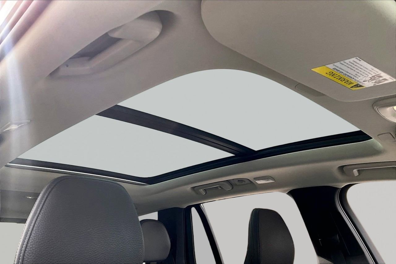 Used 2024 Volvo XC90 B5 Plus image 17