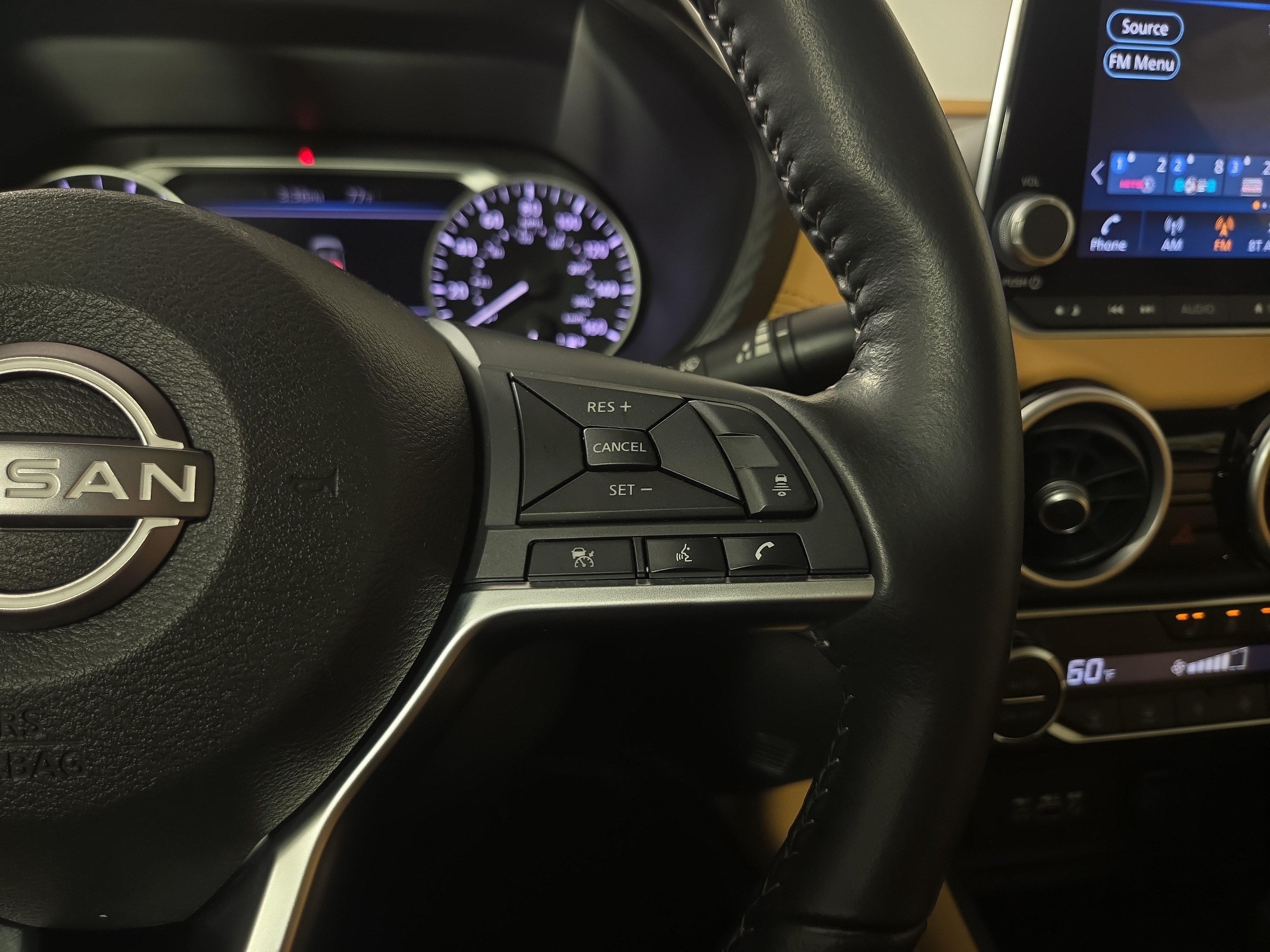 Used 2025 Nissan Sentra SV w/ SV Premium Package FWD image 16