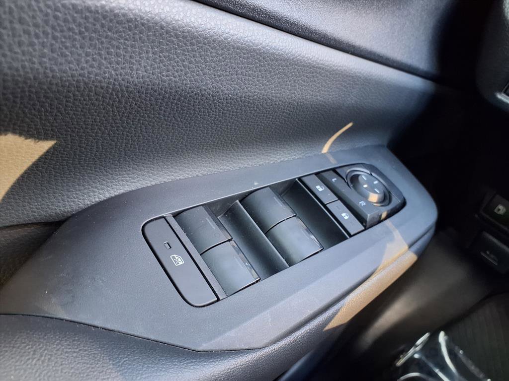 Used 2025 Toyota Prius Limited image 18