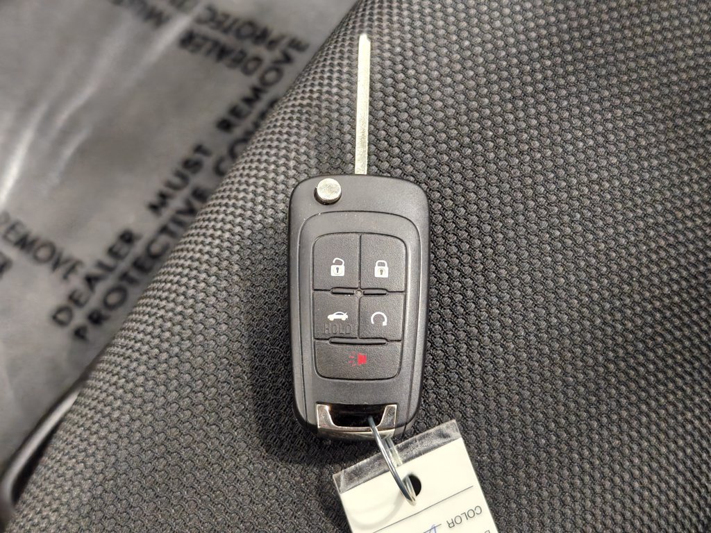 Used 2015 Chevrolet Cruze LT FWD image 15