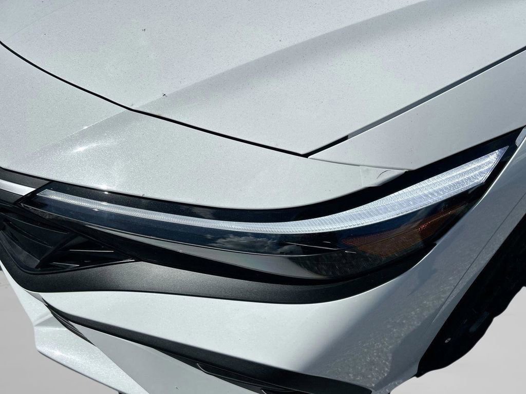 New 2026 Hyundai Elantra Sport FWD image 13