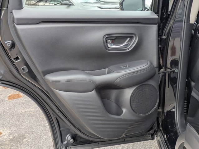 Used 2025 Honda HR-V LX image 19