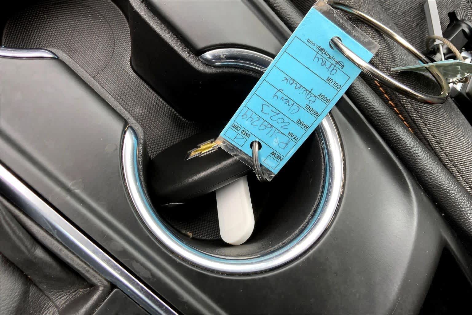 Used 2023 Chevrolet Equinox LT FWD image 14