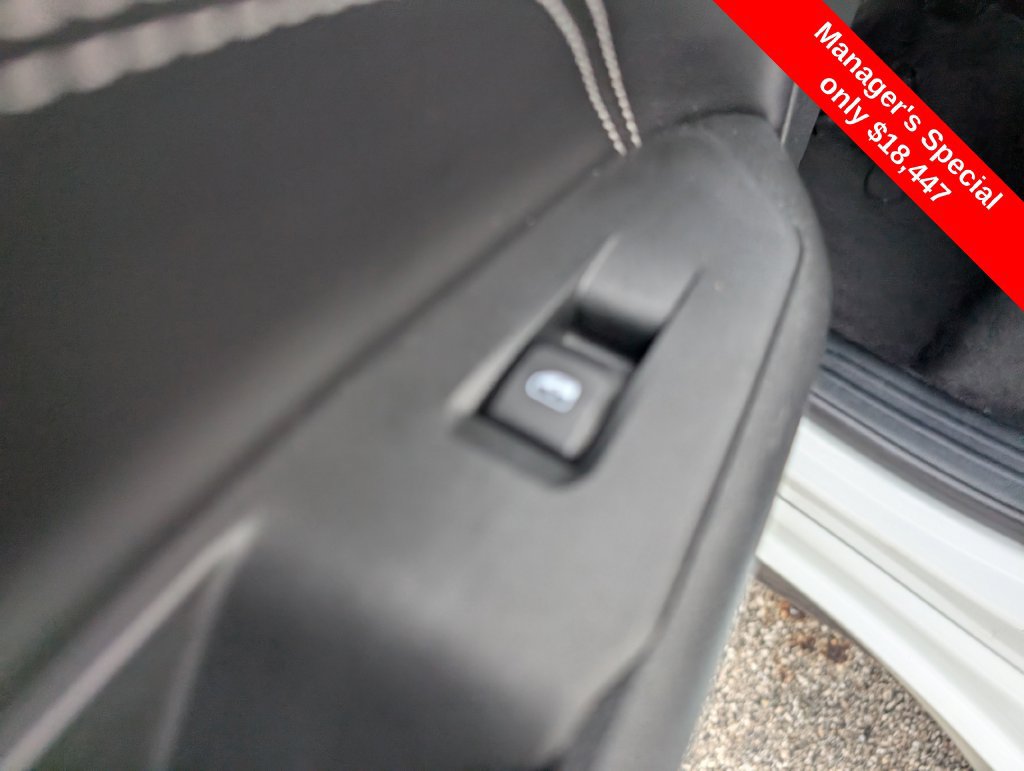 Used 2022 Jeep Compass High Altitude AWD/4WD image 11