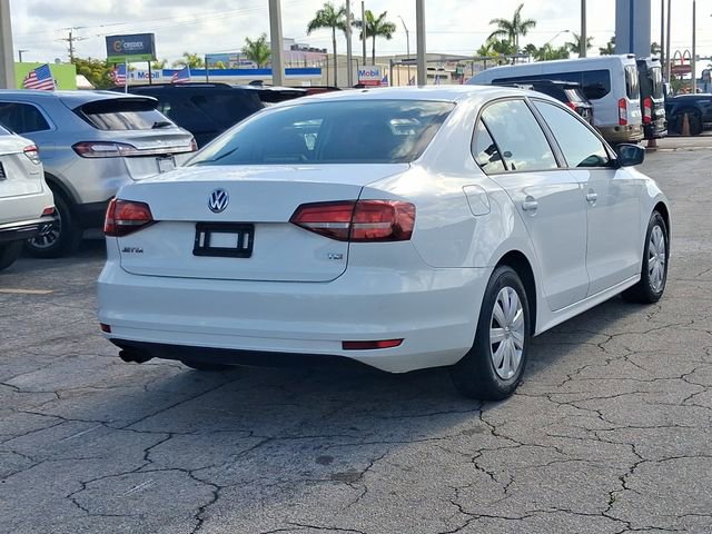 Used 2016 Volkswagen Jetta S image 4