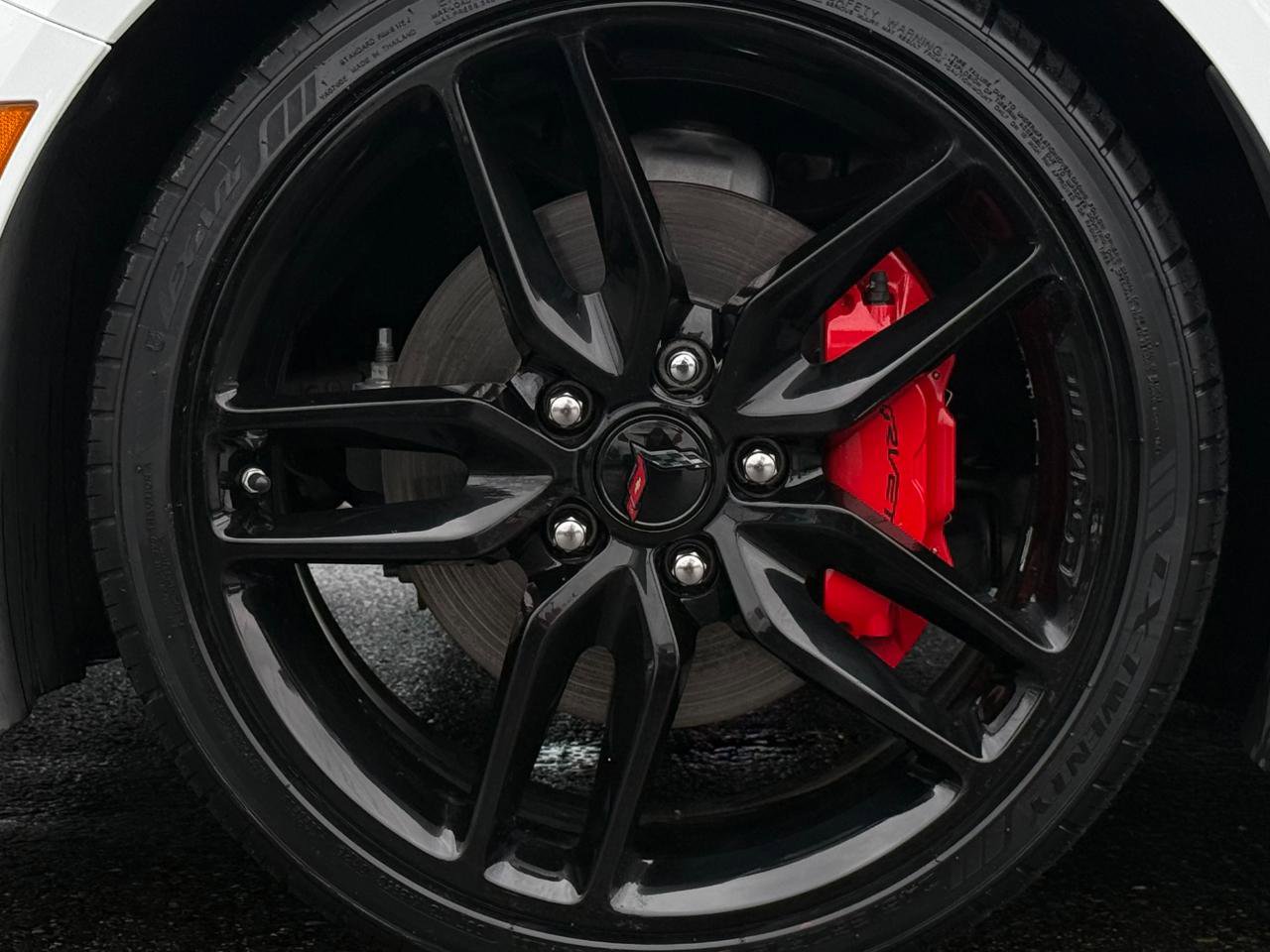 Used 2019 Chevrolet Corvette Stingray Coupe w/ Carbon Flash Badge Package image 15