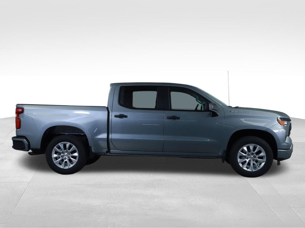 New 2026 Chevrolet Silverado 1500 Custom RWD image 15