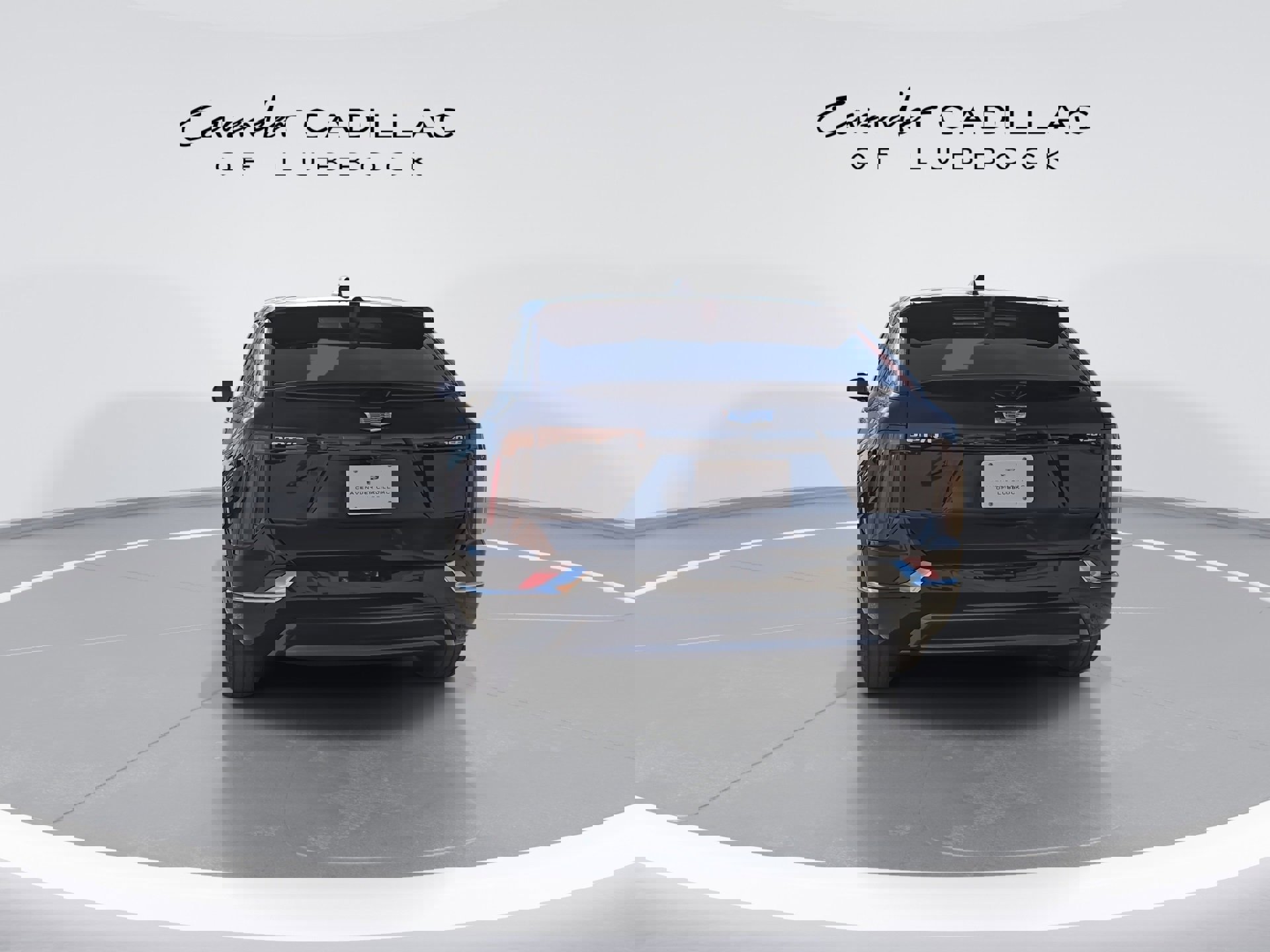 New 2026 Cadillac Optiq Luxury 2 image 7