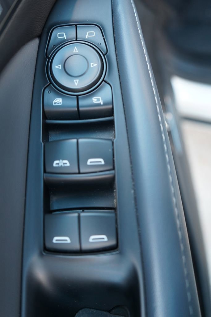 Used 2024 Buick Enclave Premium FWD image 30