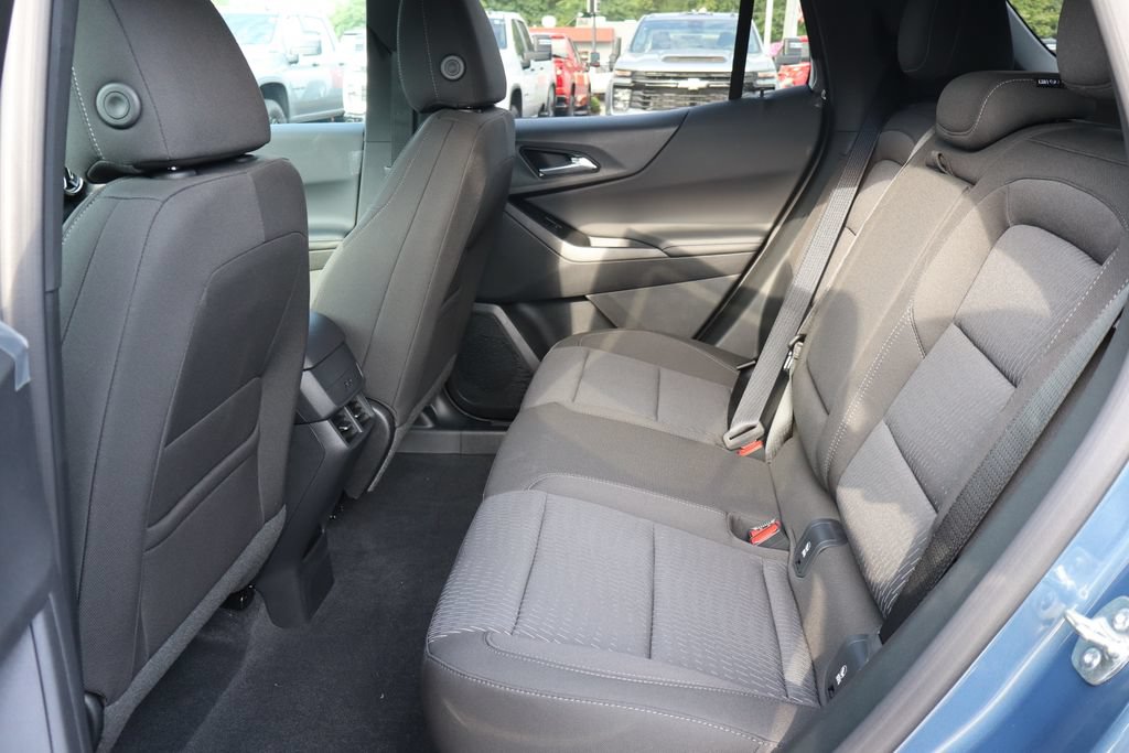 New 2027 Chevrolet Equinox LT FWD image 20