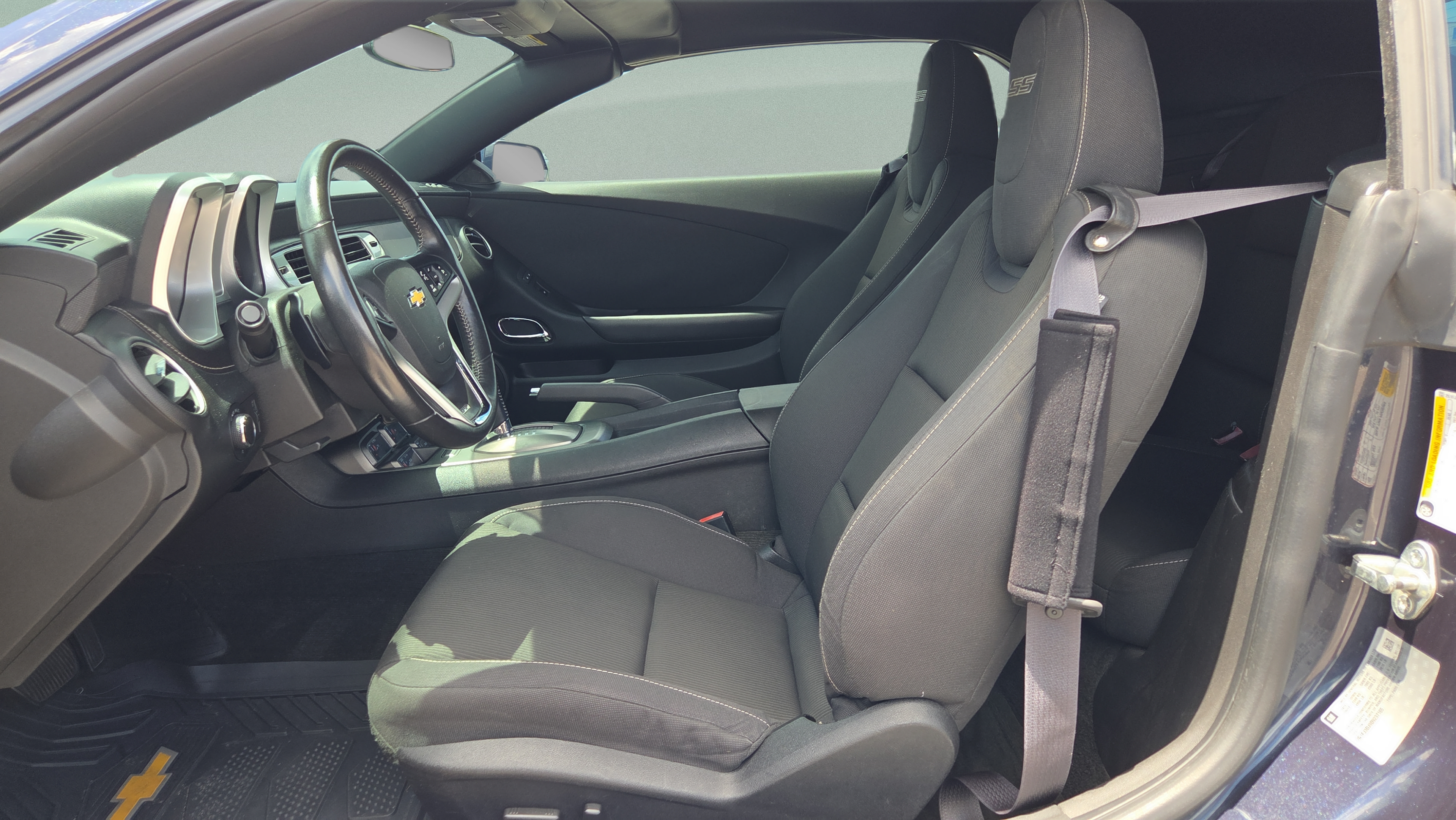 Used 2013 Chevrolet Camaro SS RWD image 11