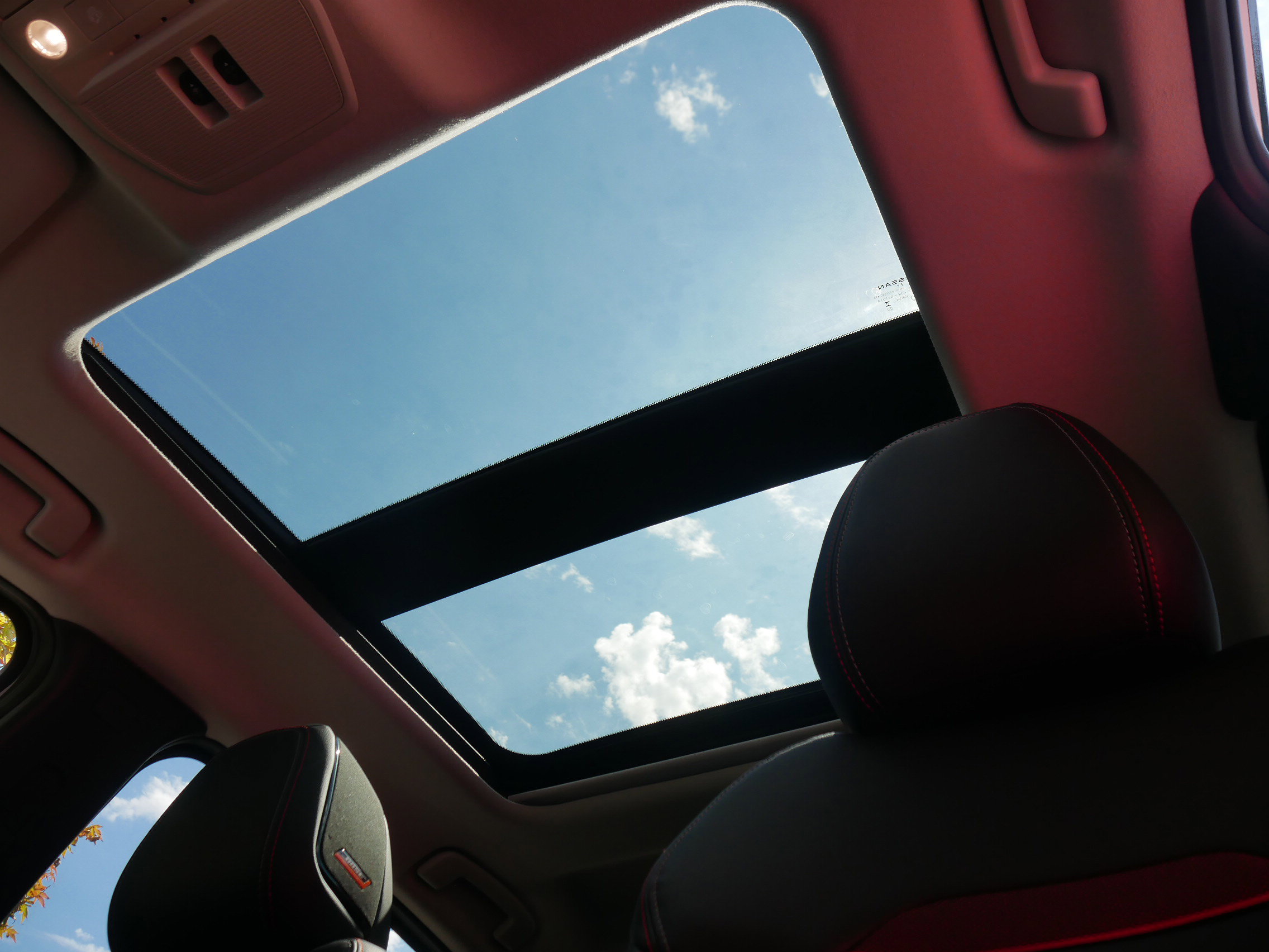 New 2025 Nissan Kicks SR w/ SR Premium Package image 5