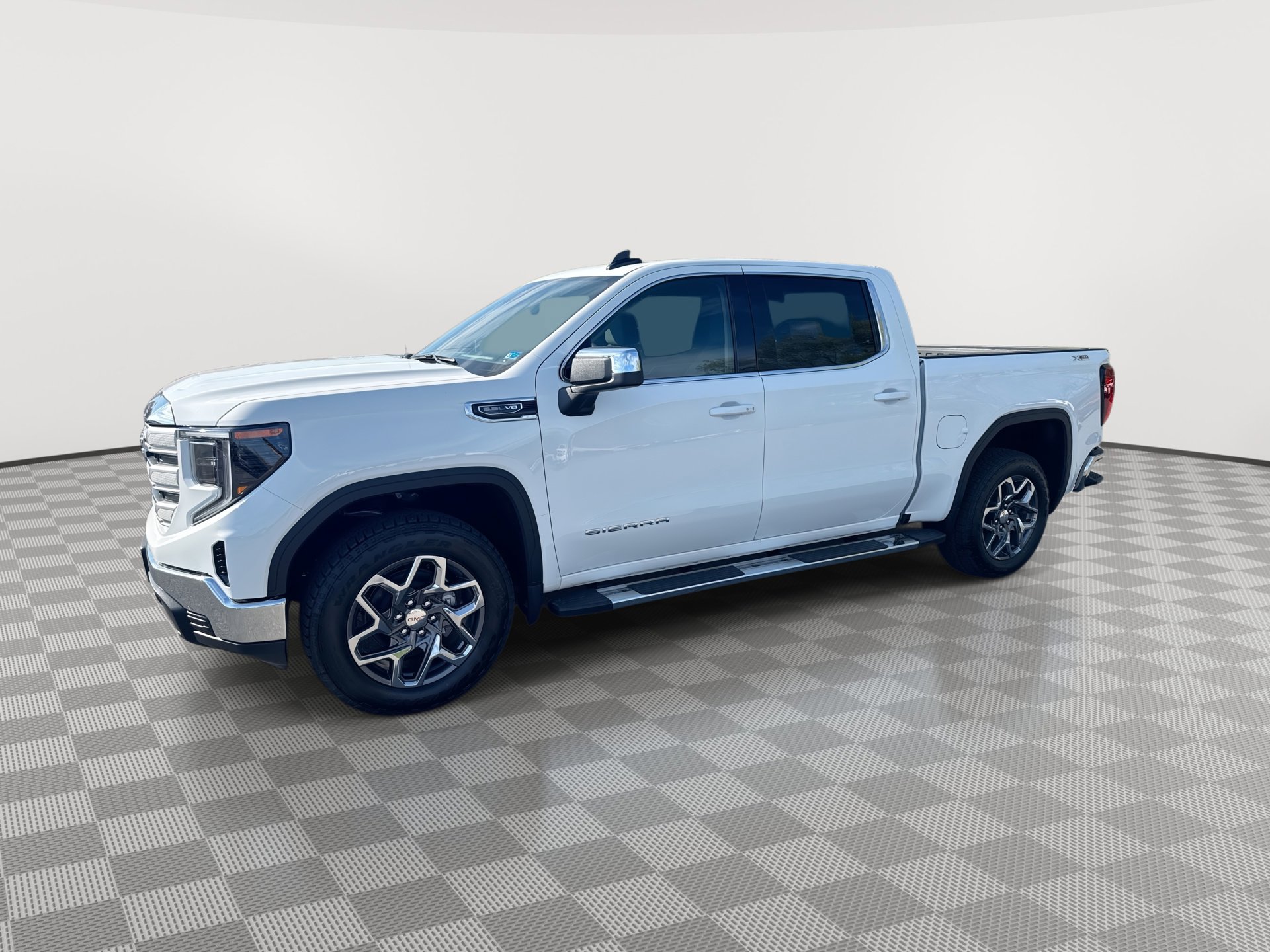 New 2026 GMC Sierra 1500 SLE AWD/4WD image 4