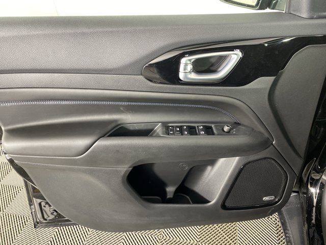 New 2026 Jeep Compass Limited w/ Sun, Sound & Navigation Group AWD/4WD image 14