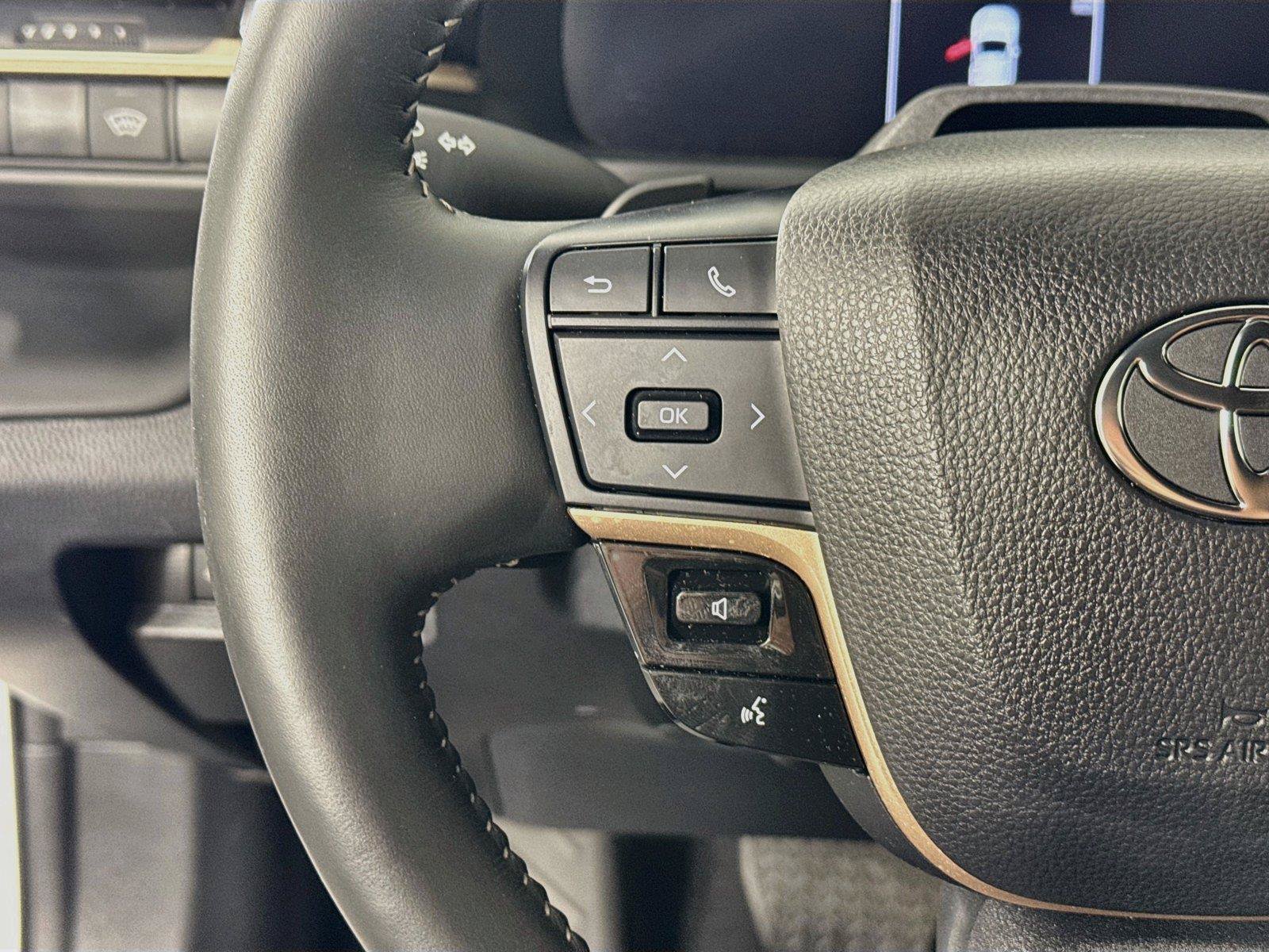Certified 2024 Toyota Crown Platinum AWD/4WD image 18