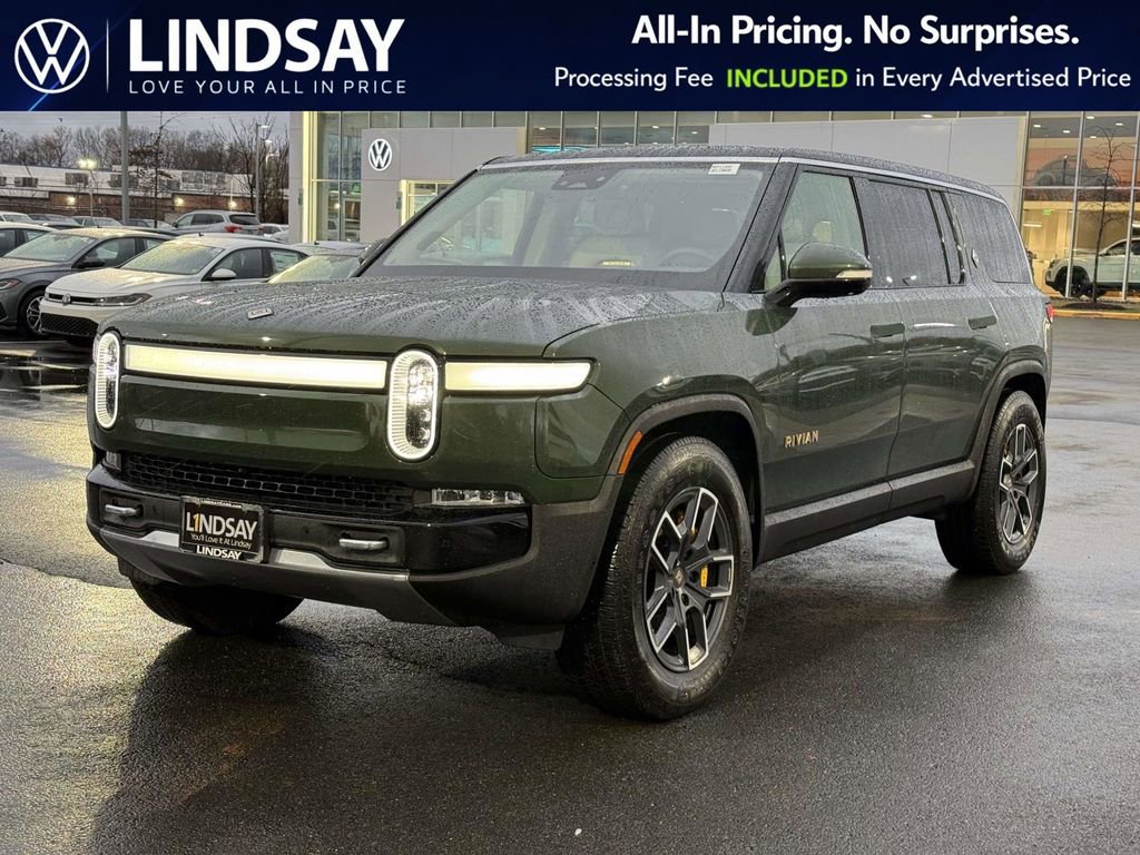 Used 2023 Rivian R1S Adventure image 6