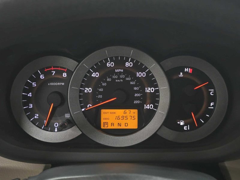Used 2008 Toyota RAV4 4WD image 9
