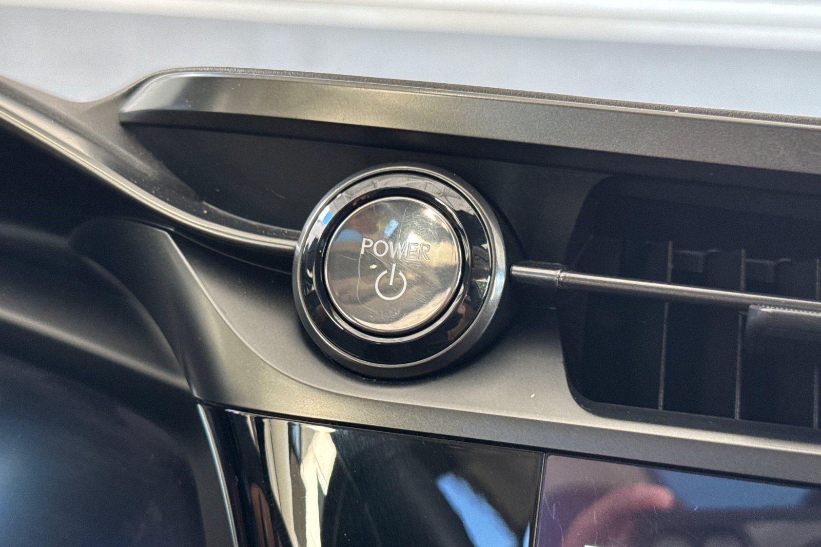 Certified 2023 Lexus RZ 450e Premium w/ Technology Package AWD/4WD image 28