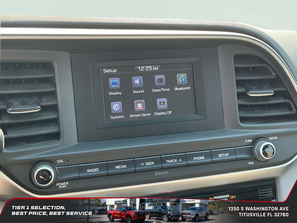 Used 2020 Hyundai Elantra SE FWD image 31