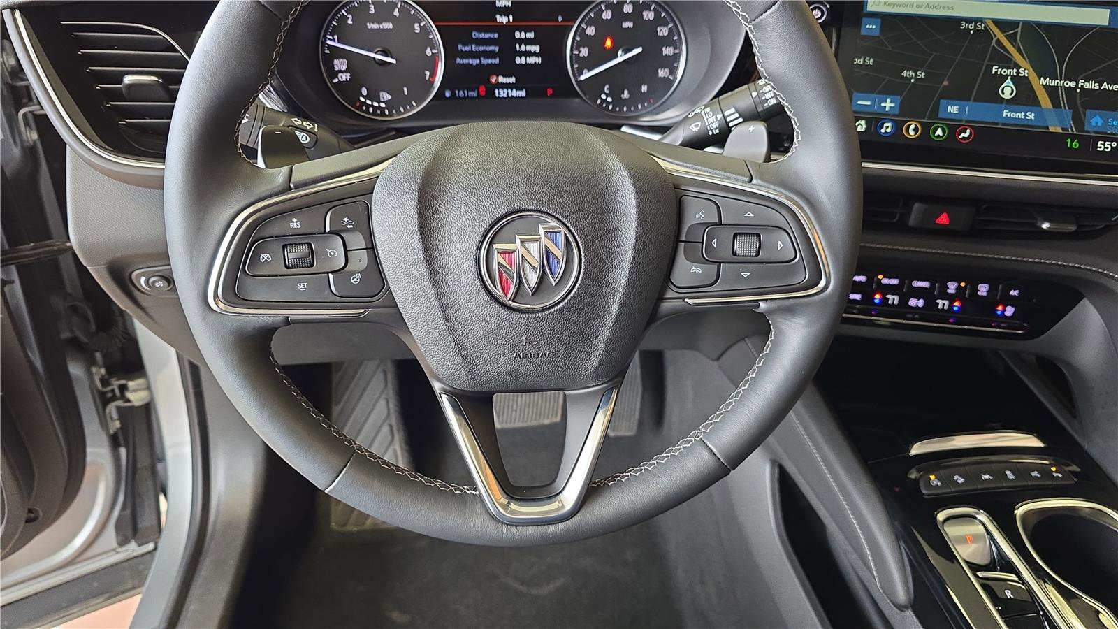 Used 2023 Buick Envision Avenir image 26