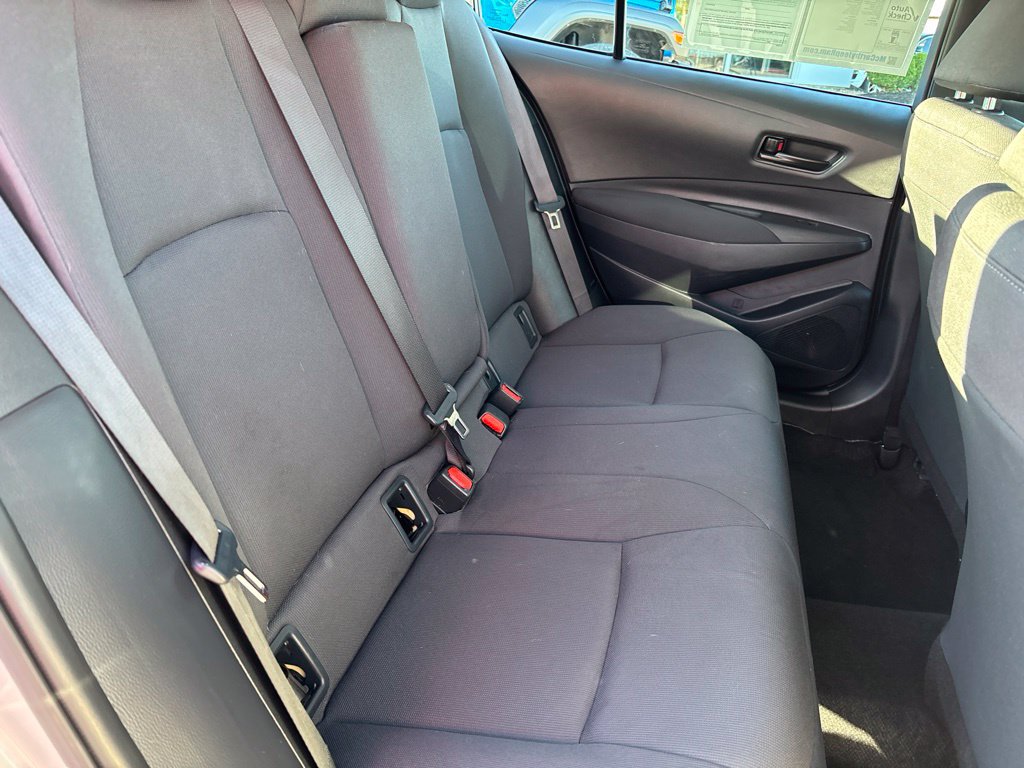 Used 2025 Toyota Corolla LE FWD image 19