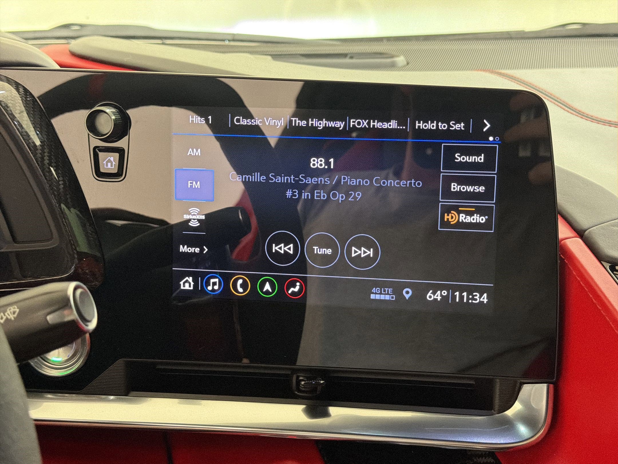 Used 2020 Chevrolet Corvette Stingray Premium Cpe w/ 3LT Preferred Equipment Group RWD image 21