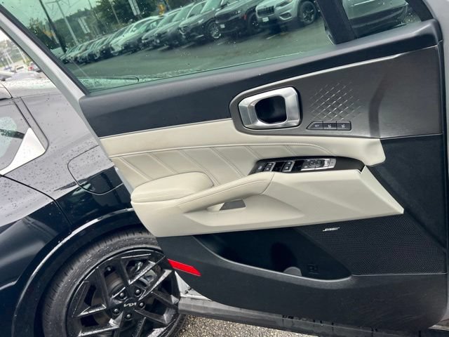 Certified 2023 Kia Sorento SX Prestige AWD/4WD image 14