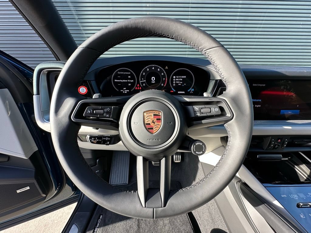 Used 2026 Porsche Cayenne S AWD/4WD image 15