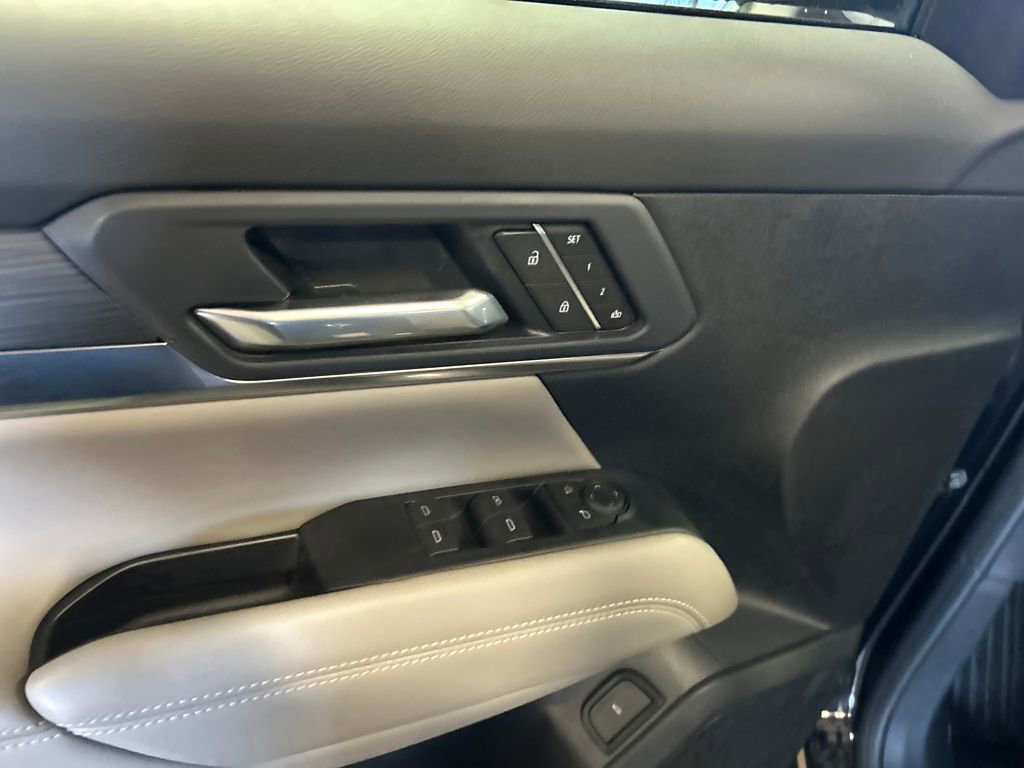 New 2026 GMC Terrain Elevation w/ Elevation Premium Package AWD/4WD image 27