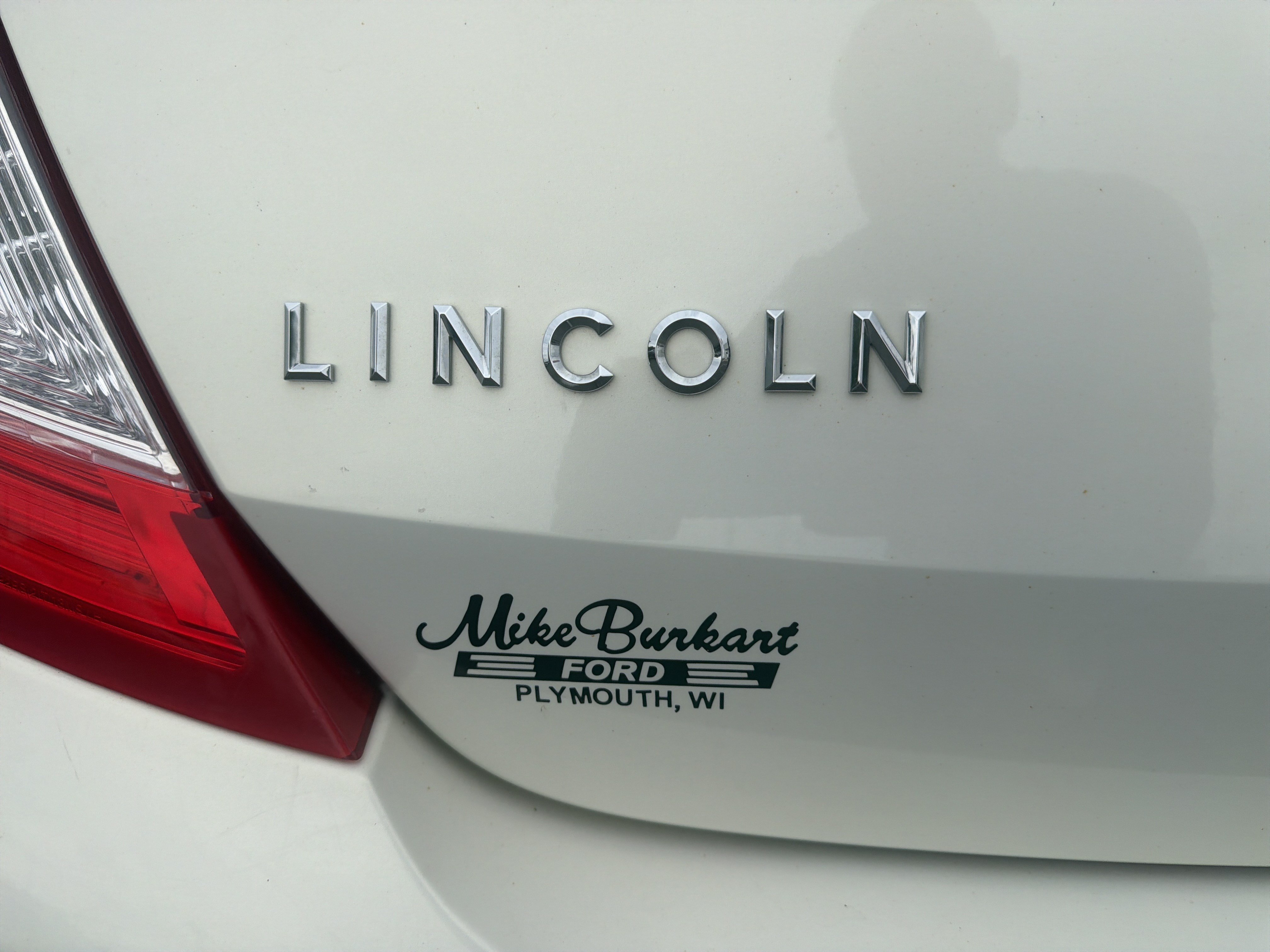 Used 2013 Lincoln MKS AWD image 12