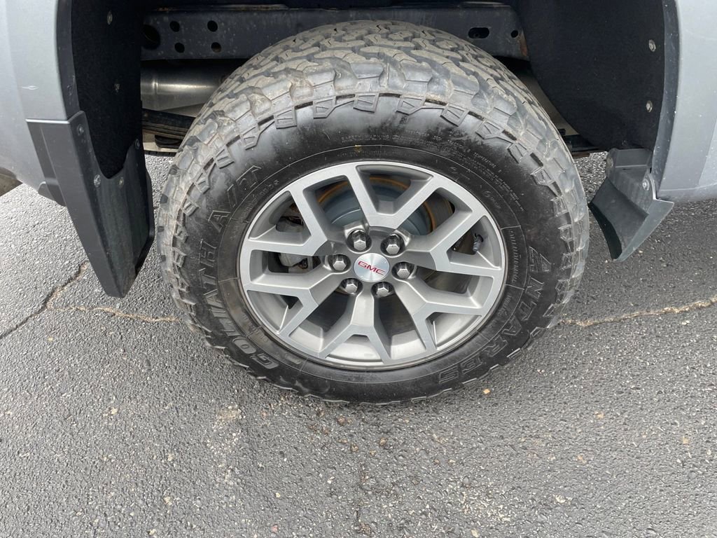 Used 2021 GMC Canyon AT4 w/ Trailering Package image 9