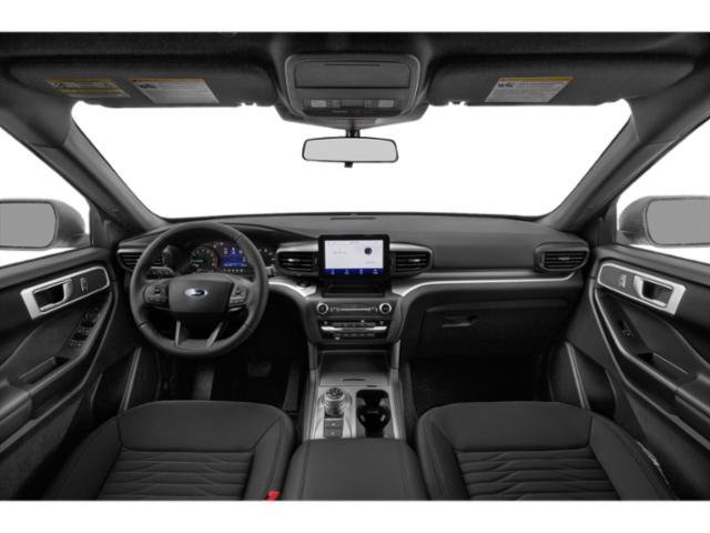 Used 2020 Ford Explorer XLT w/ Equipment Group 202A AWD/4WD image 8