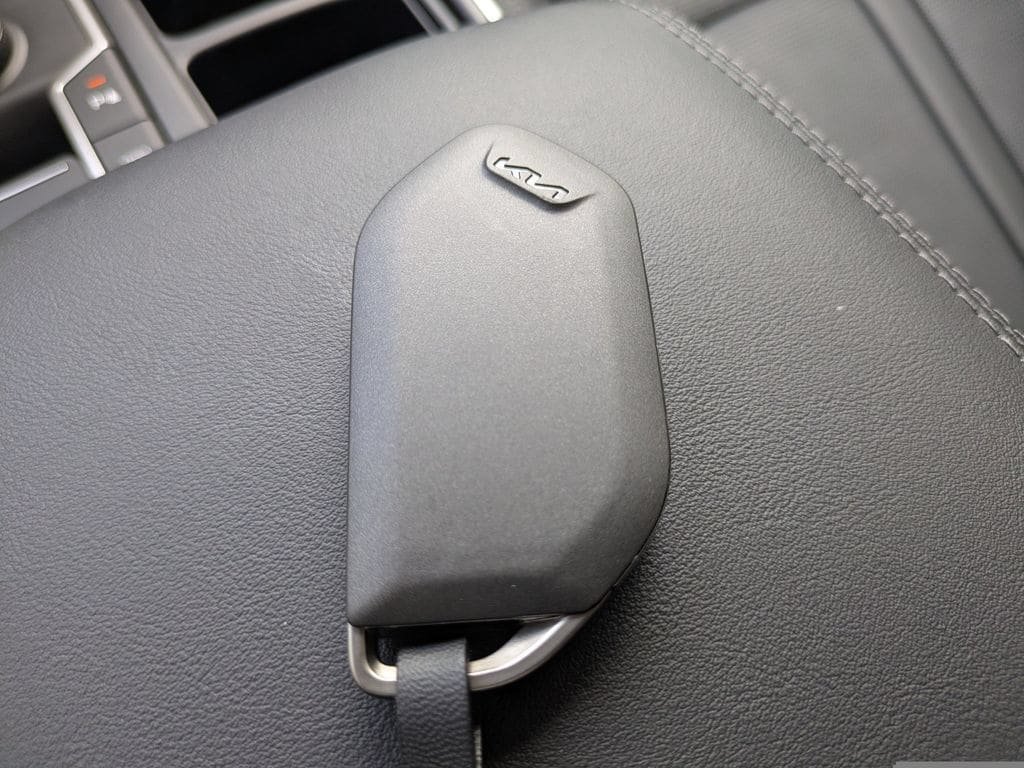 Used 2025 Kia Sorento EX w/ Panoramic Sunroof Package FWD image 30