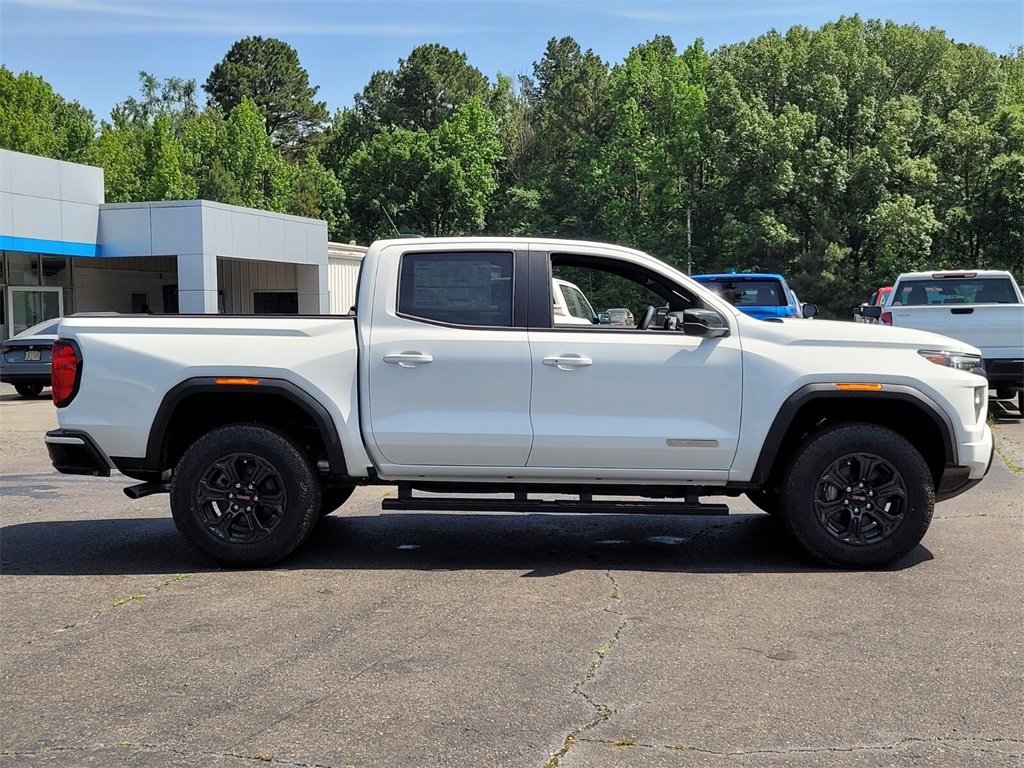New 2025 GMC Canyon Elevation w/ Convenience Package image 2
