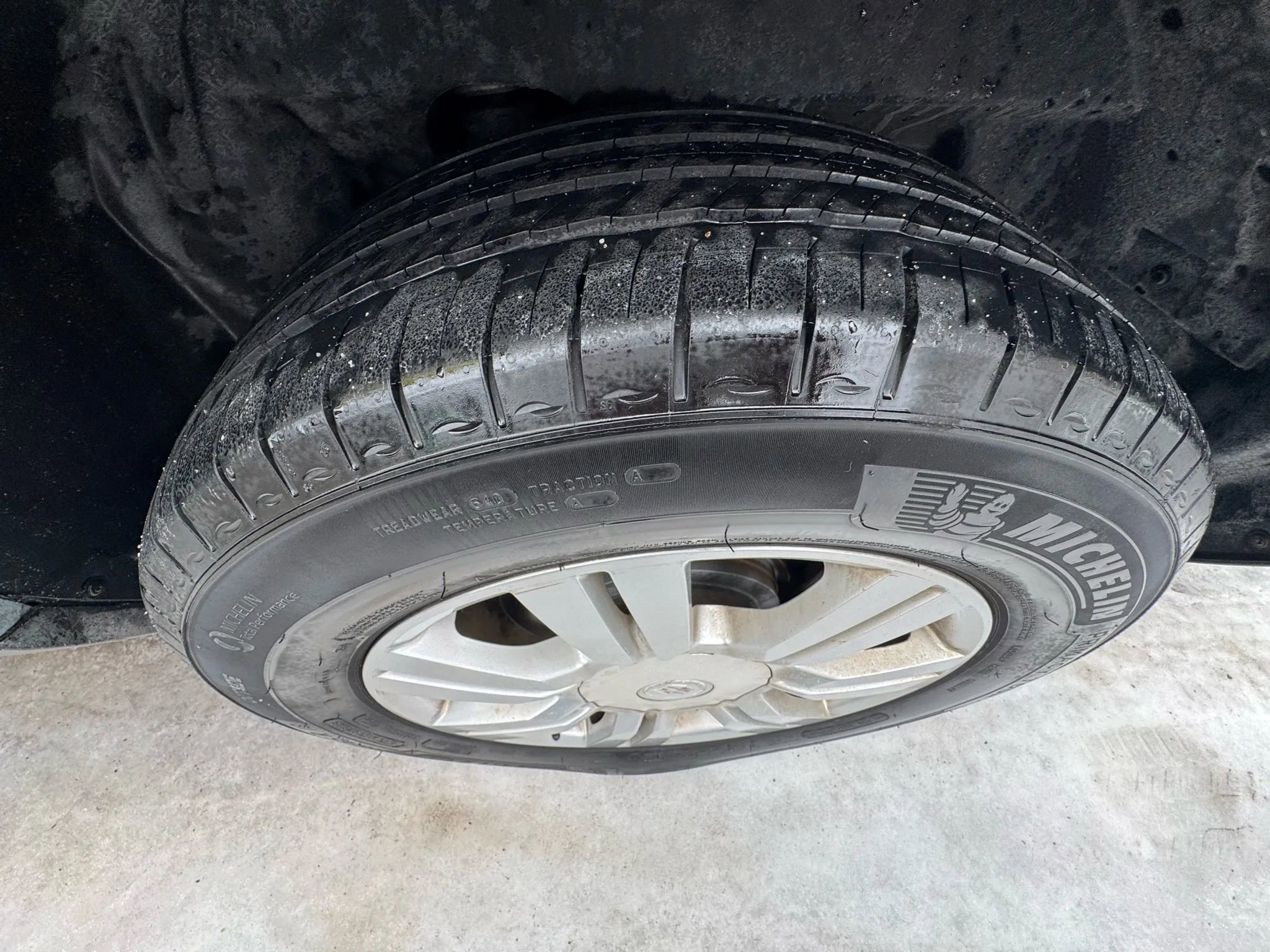 Used 2013 Cadillac SRX Luxury w/ Driver Awareness Package AWD/4WD image 34