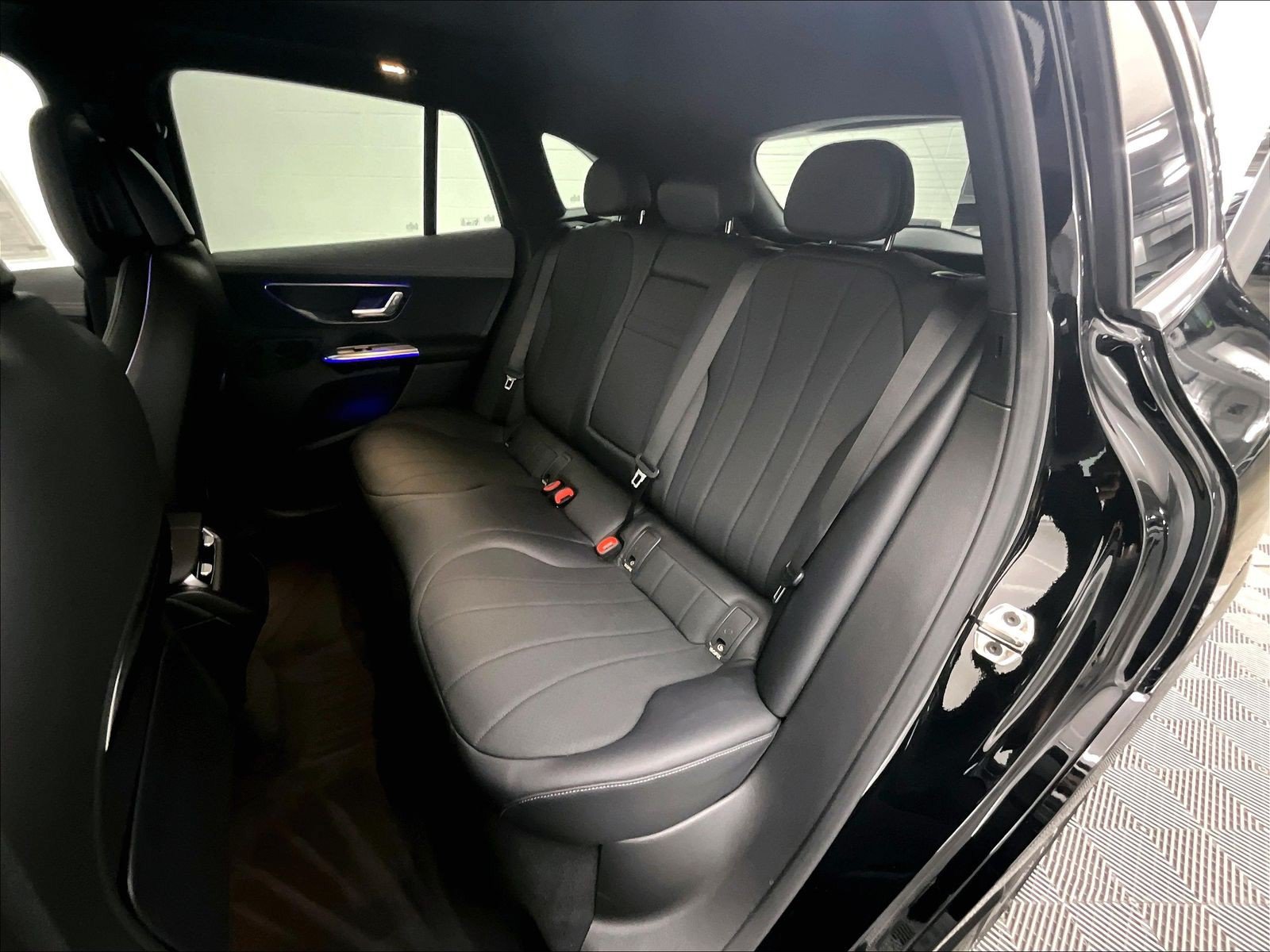Used 2026 Mercedes-Benz EQE 320 4MATIC SUV image 18