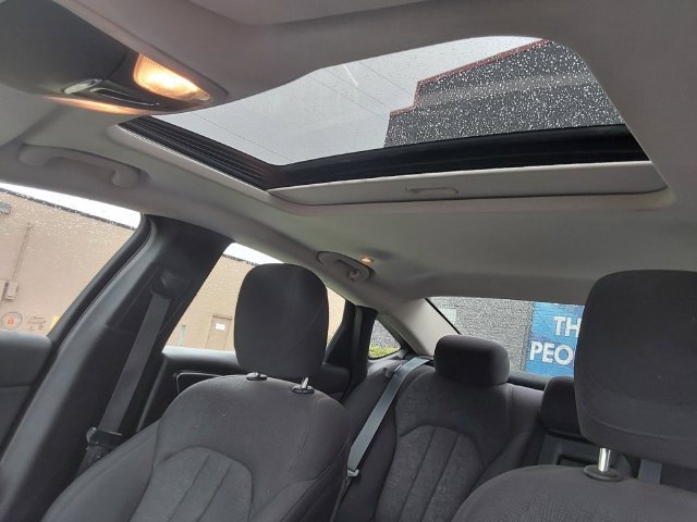 Used 2015 Chrysler 200 Limited w/ Comfort Group FWD image 31