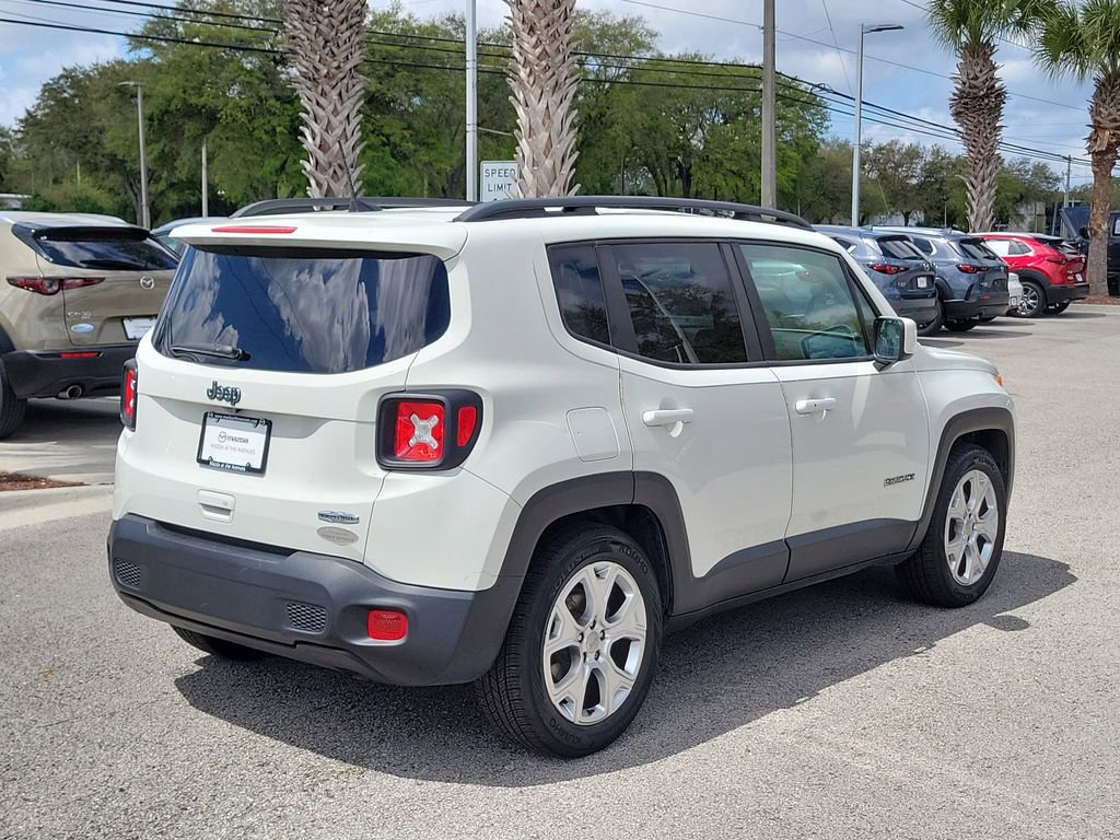 Used 2019 Jeep Renegade Latitude w/ Popular Equipment Group FWD image 5