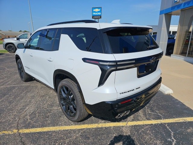 New 2026 Chevrolet Traverse RS w/ LPO, Floor Liner Package image 5